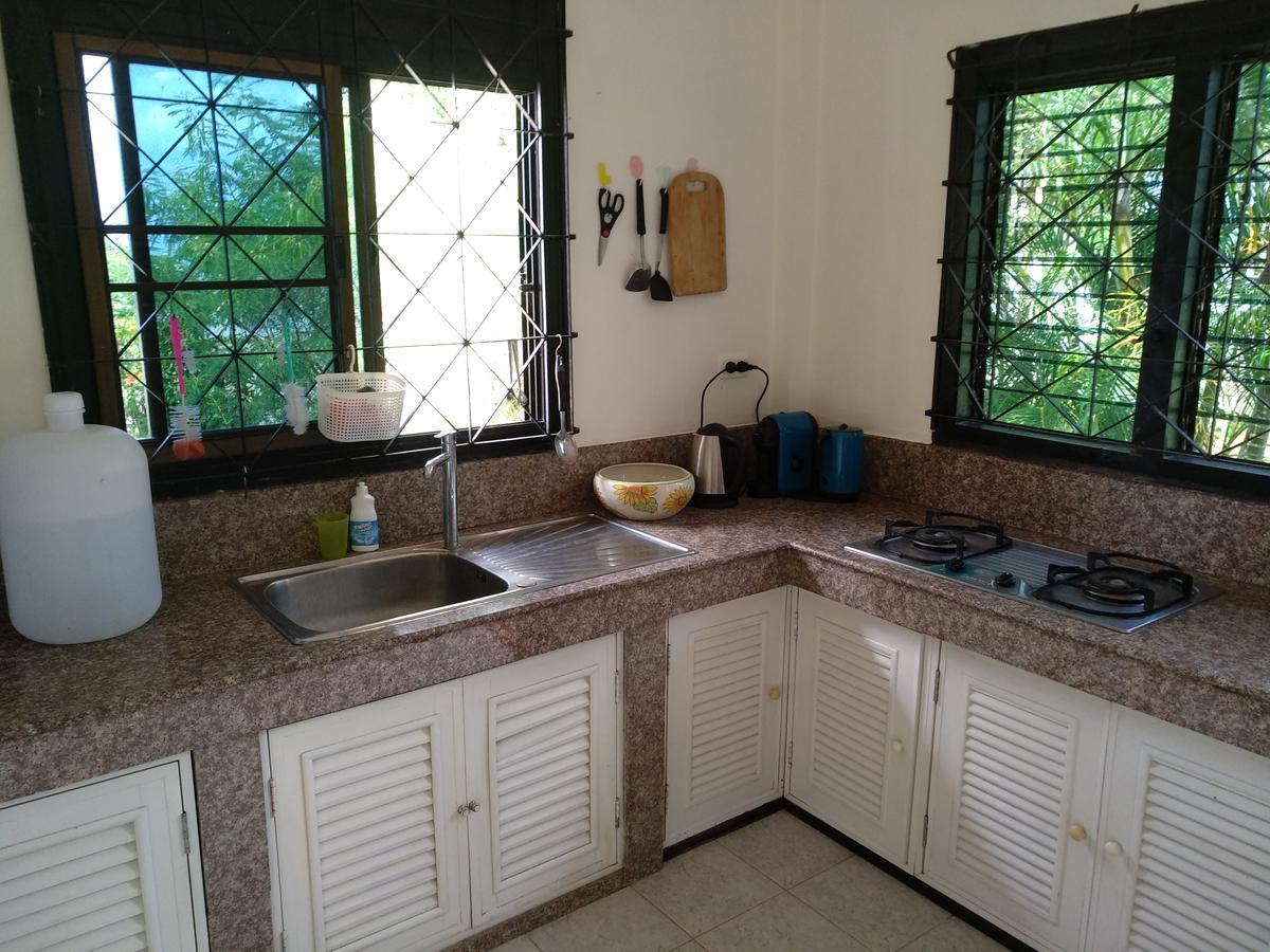 Right On The Beach House Villa Taling Ngam Beach Exterior foto
